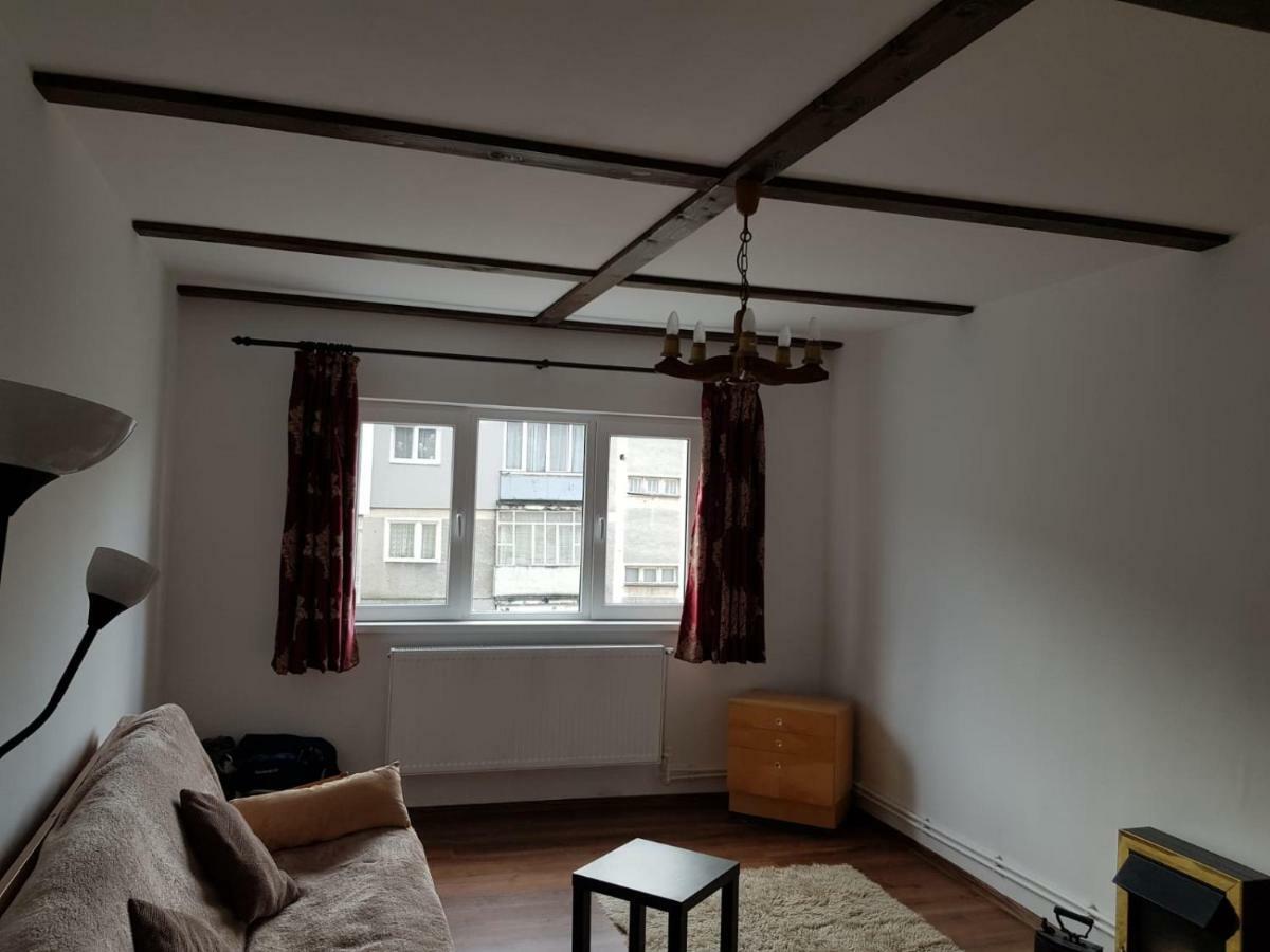 Apartment Straja Lupeni  Εξωτερικό φωτογραφία